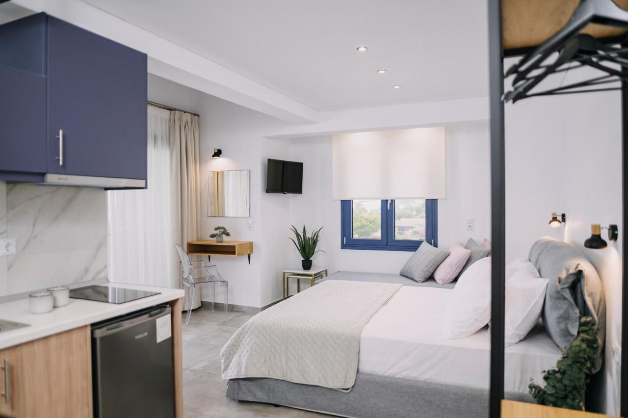 Blue Stone Luxury Suites Limenaria  Buitenkant foto