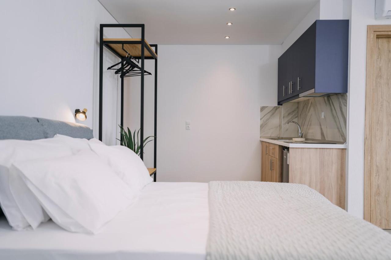 Blue Stone Luxury Suites Limenaria  Buitenkant foto